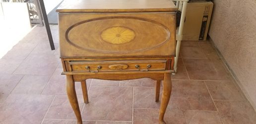 Desk