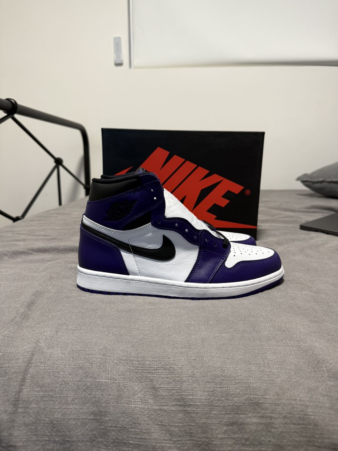 Air Jordan 1 Court Purple Size 9.5 New