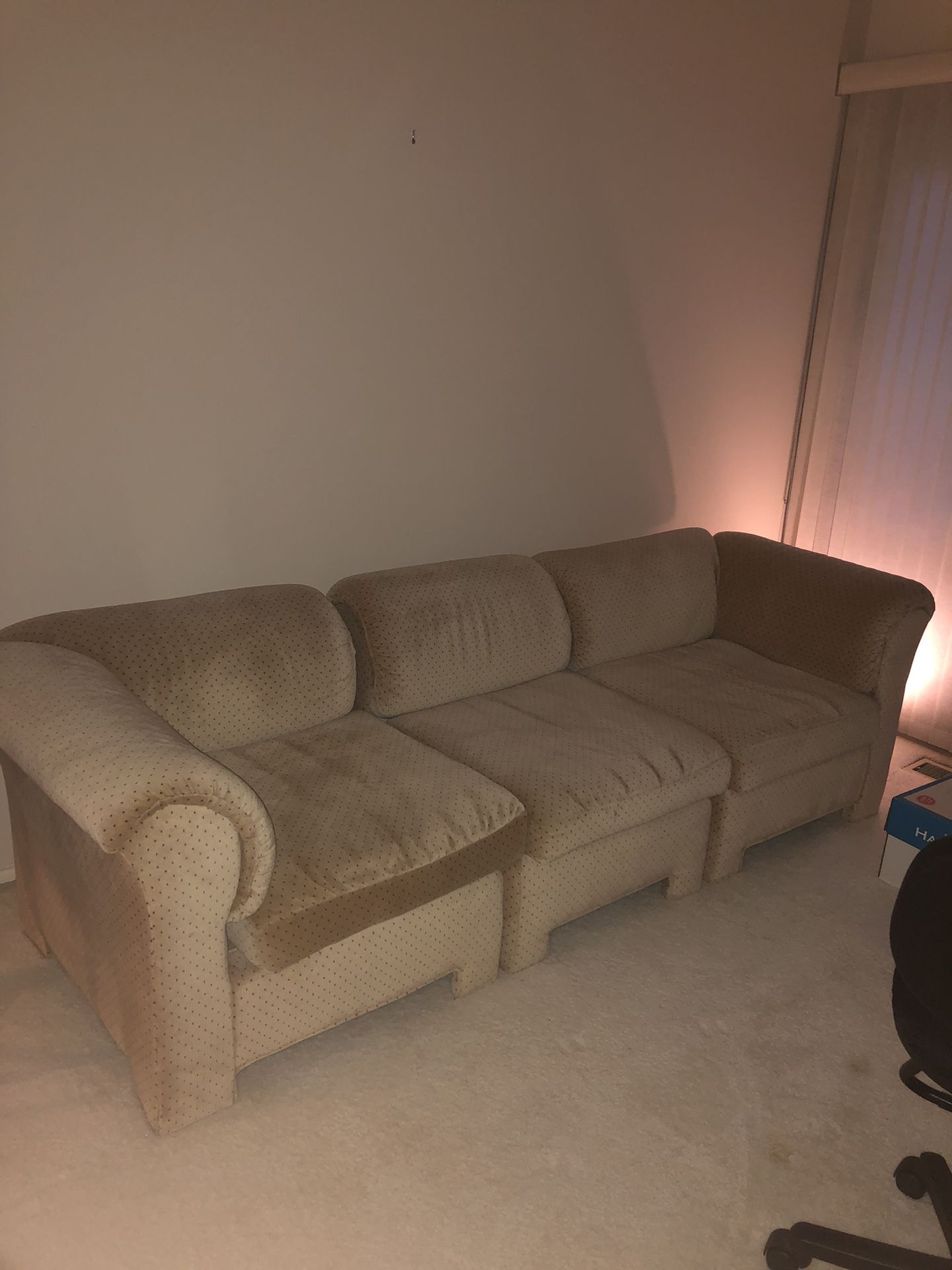 Living Room Couch And 4 Chairs