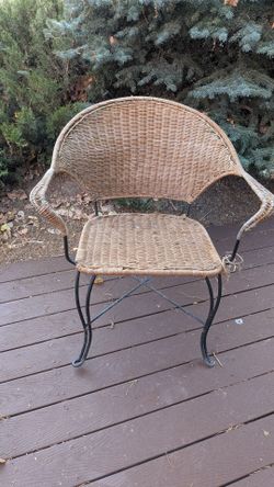Wicker Outdoor Patio Chair