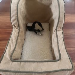 Pet Center Console Car Seat