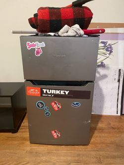 Fridge half size