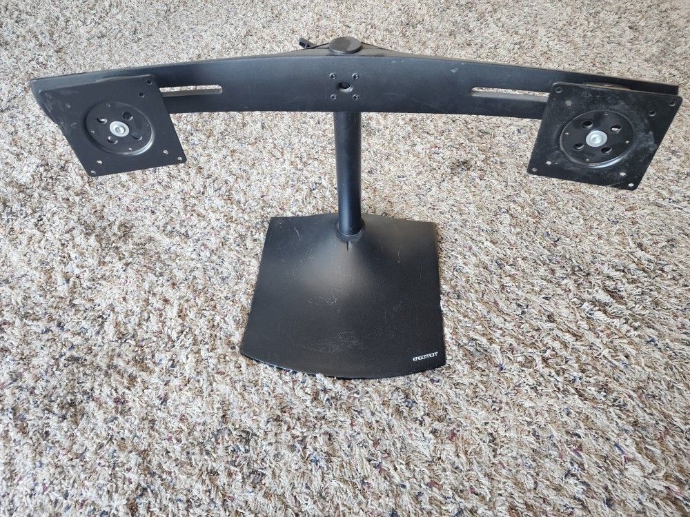 Dual computer monitor