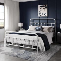 Queen size Classic Metal Platform Bed Frame Mattress Foundation with Victorian Style Iron-Art Headboard/Footboard/Under Bed Storage/No Box Spring Need