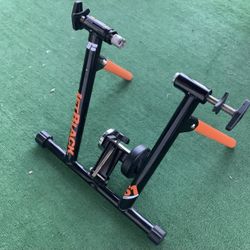 JetBlack Brand S1 Indoor Magnetic Resistance Bike Trainer 
