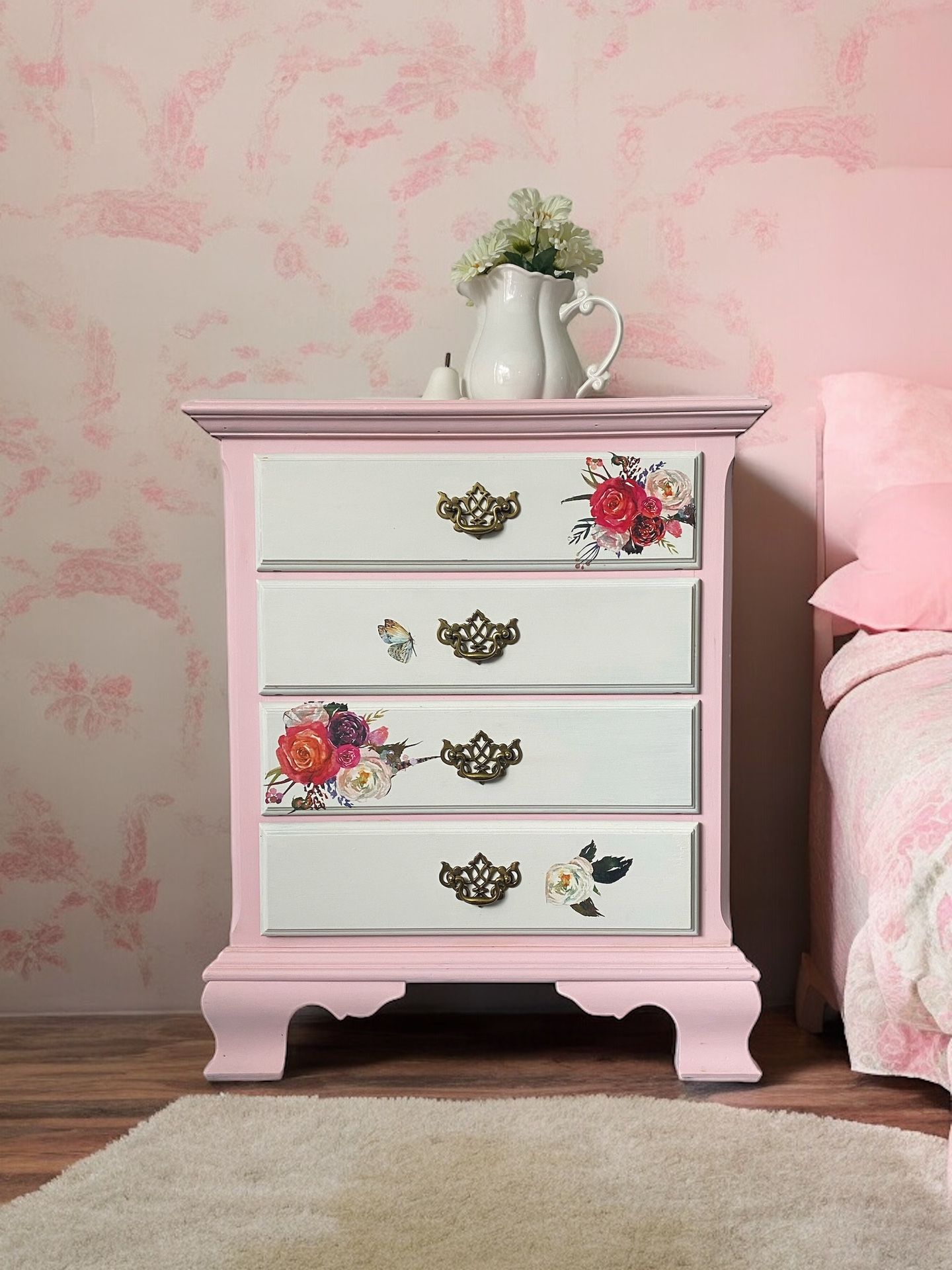 EXTRA LARGE NIGHTSTAND/SMALL DRESSER