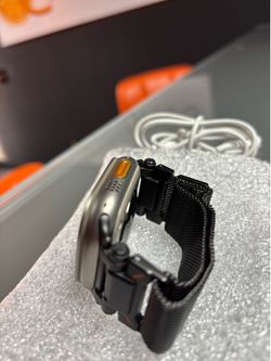 Barely used Apple Watch Ultra 1 unlocked for any carrier. Battery health is 86% Watch is in perfect condition. ++++++Spanish+++++ Apple Watch Ultra 1 