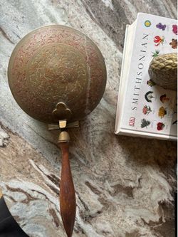 The vintage Solid Brass Silent Butler Ash Pan