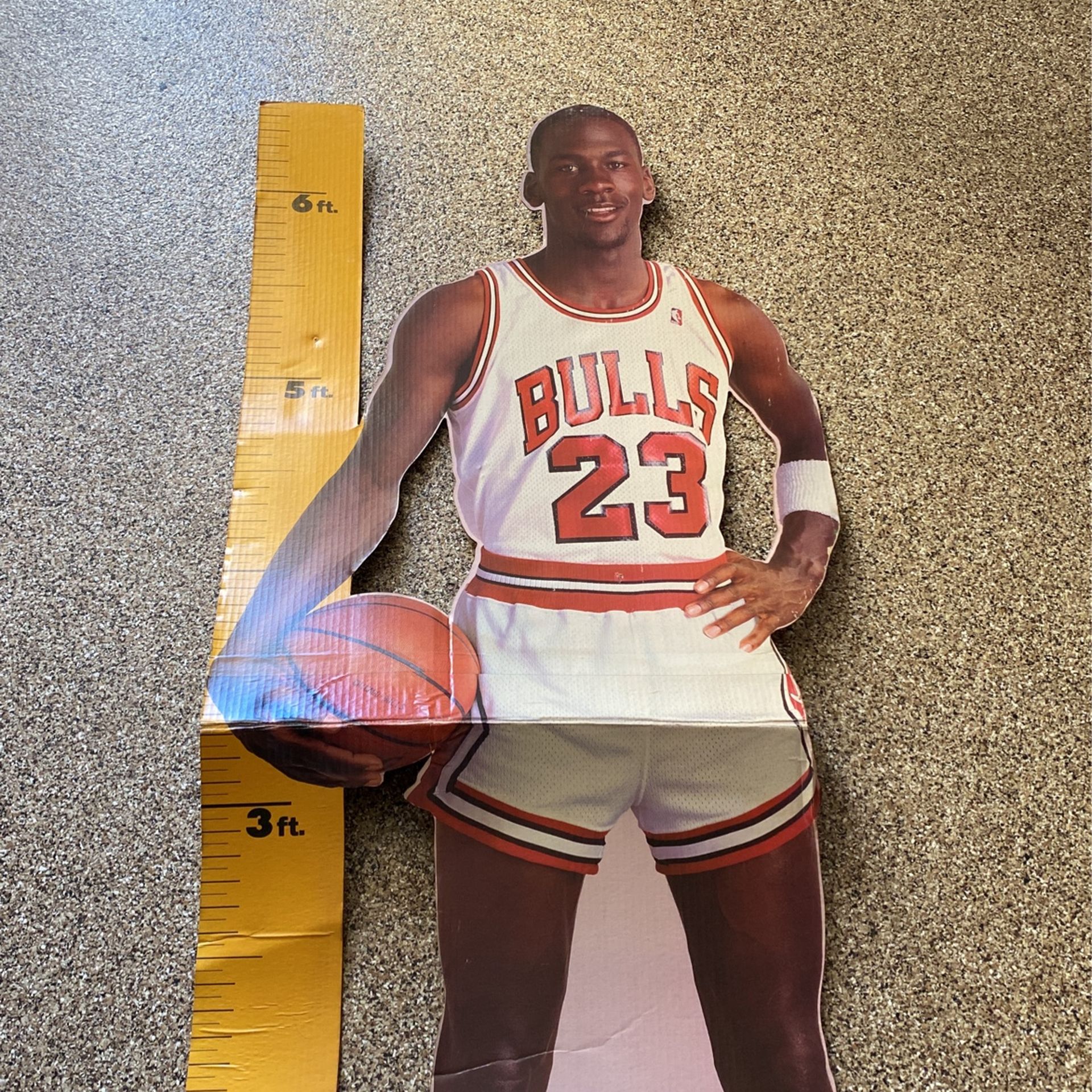 1987 Measure Up Michael Jordan Cardboard Cut Out