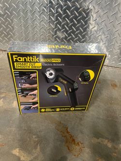 Fanttik Dual-Speed Bi-Directional Electric Rotary Cutter