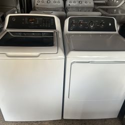 GE® 4.5 cu. ft. Capacity Washer with Water Level Control. GE Spanish Control Panel 7.2-cu ft Vented Electric Dryer ( White )used with 3 months warran.