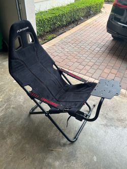 Playseat Challenge Racing Simulator Cockpit