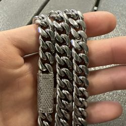 120 Gram Silver Moissanite Clasp Chain 