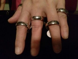 Ladies/men's bands/wedding bands stainless steel