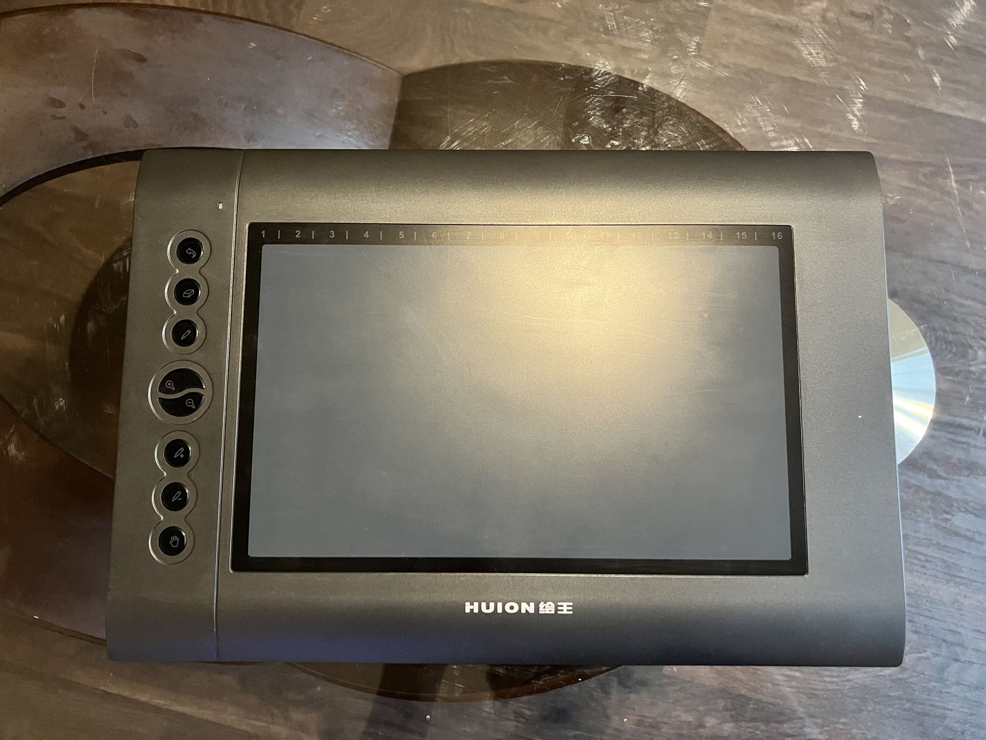 Huion H610