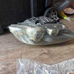 E92 /328 / 335 E93 Headlights