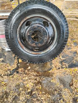 Rim And Tire 8.25-20