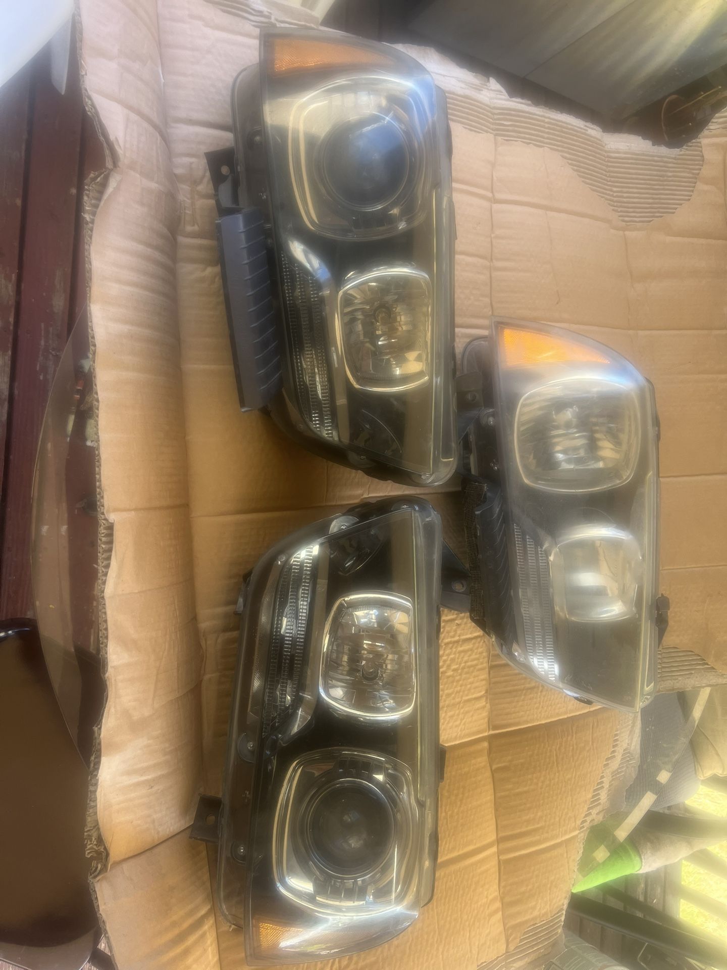 2011-2014 Dodge Charger Headlight Right and Left LH both Sides Xenon