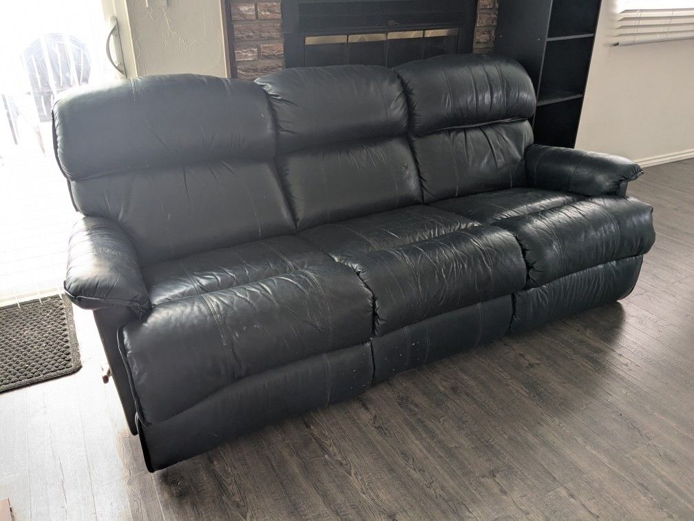 3 person Recliner