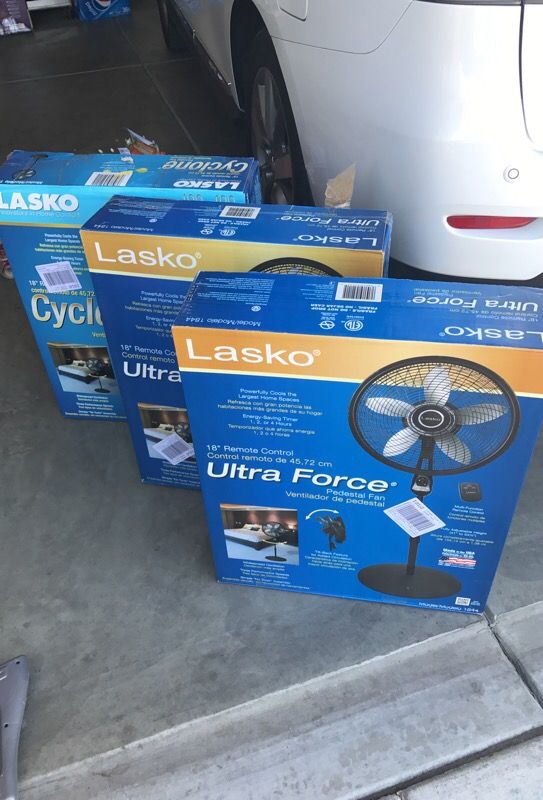 Lasko ultra force pedestal fan with wireless control