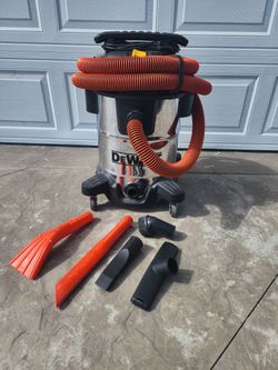 DeWalt Stainless Steel 10gal Wet/Dry ShopVac with Attachments