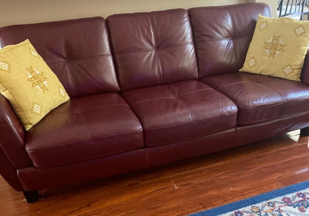 Cindy Crawford Leather Sofa