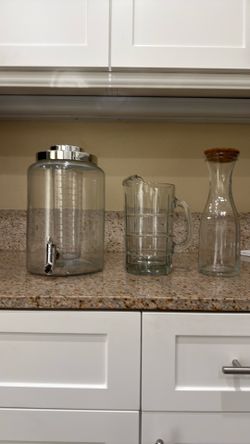 Drink dispensers