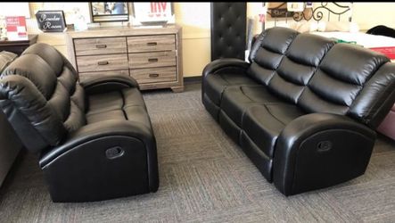 Brand new Double Reclining Sofa And Love Seat Set