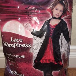 Halloween Costume Lace Vampiress 