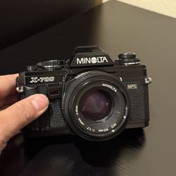 Minolta X700 W 50mm 1.7 SLR 35mm Film Camera