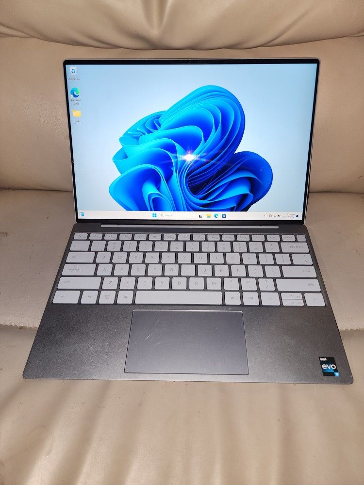 2023 Dell XPS 13" Intel Evo I5 12 Generation for Sale in Seattle, WA OfferUp