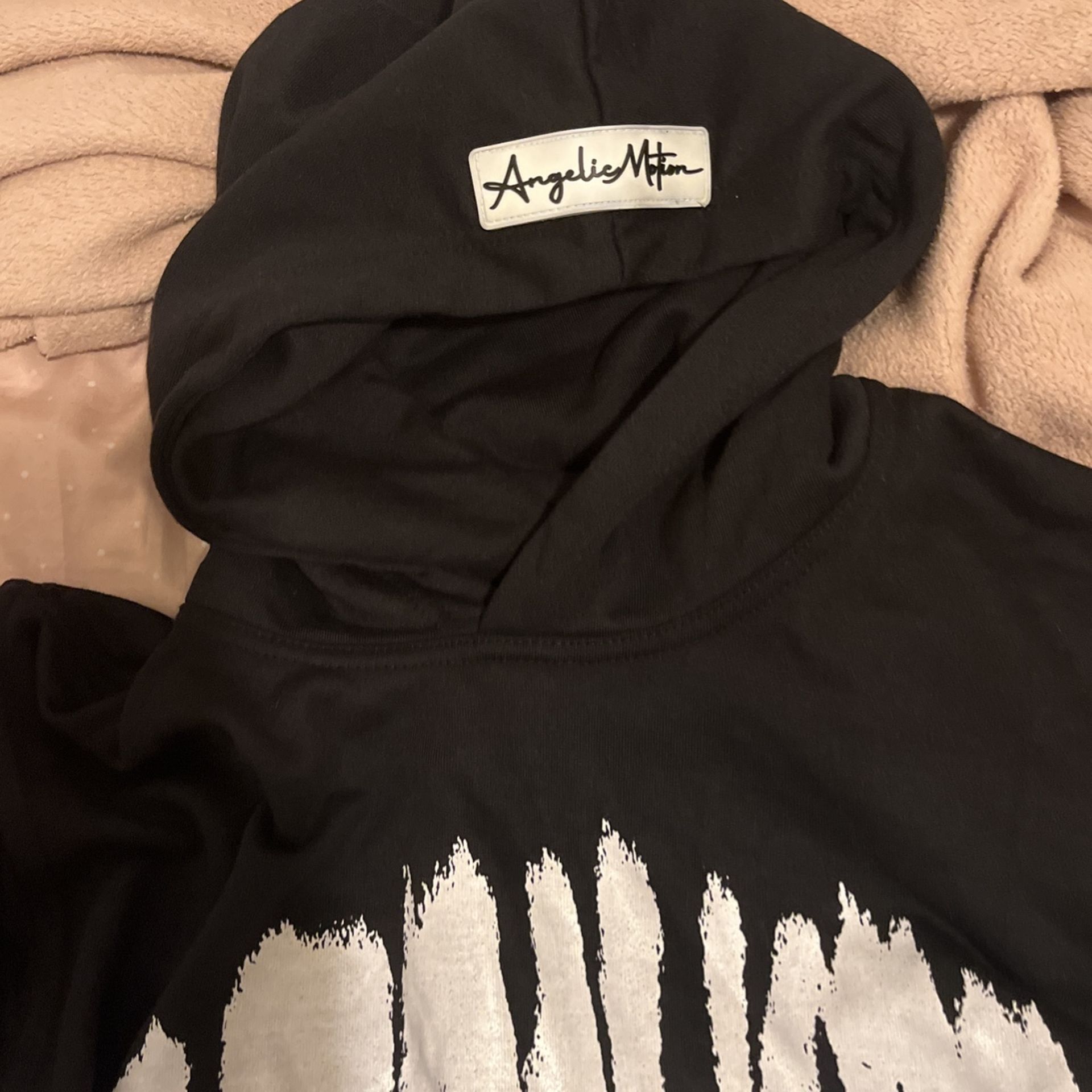 Angelic Motion Hoodie for Sale in Kent, WA OfferUp