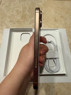 Unlocked iPhone 16 Pro Max 512GB