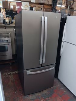GE french door w/ icemaker GNE21FMKPFES