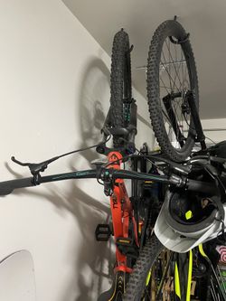 Mongoose Tyax Adult Mountain Bike