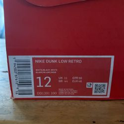Dunk Low Panda Size 12 $80