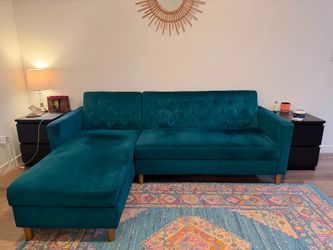 Sectional sofa with storage