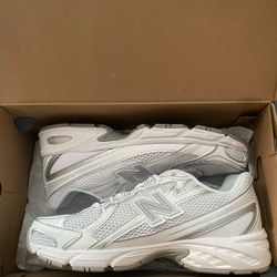 New Balance Size 9