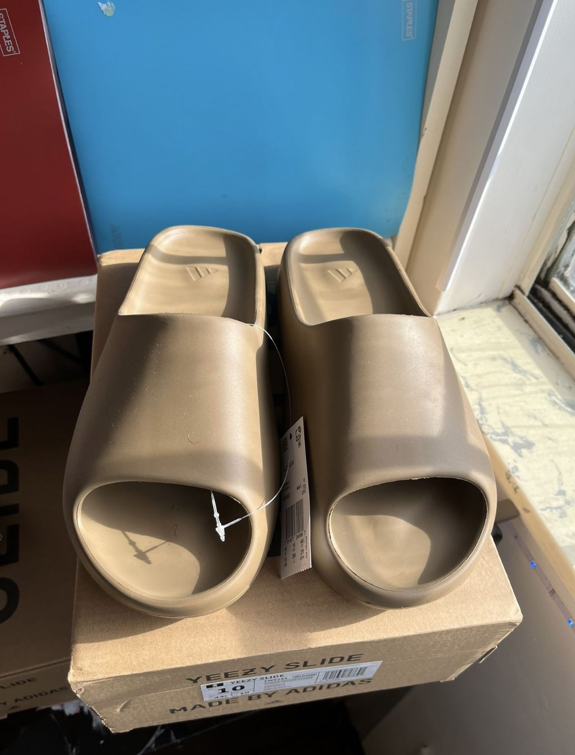 Adidas Yeezy Slides