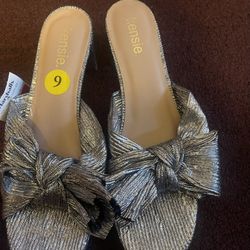 Women’s Dressy Shoes