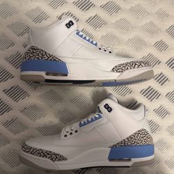 Jordan 3 UNC Size 9.5