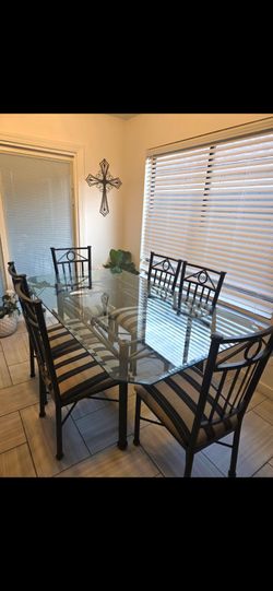 Glass Dining table set w/ 6 chairs