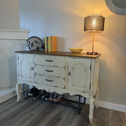 Credenza
