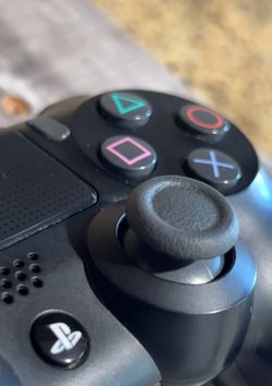 Sony PlayStation 4 DualShock 4 Wireless Controller - Excellent Condition (9/10 Stick Health)