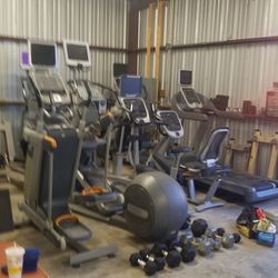 Commercial gym Cardio Equipment Precor Cybex Sci Fit