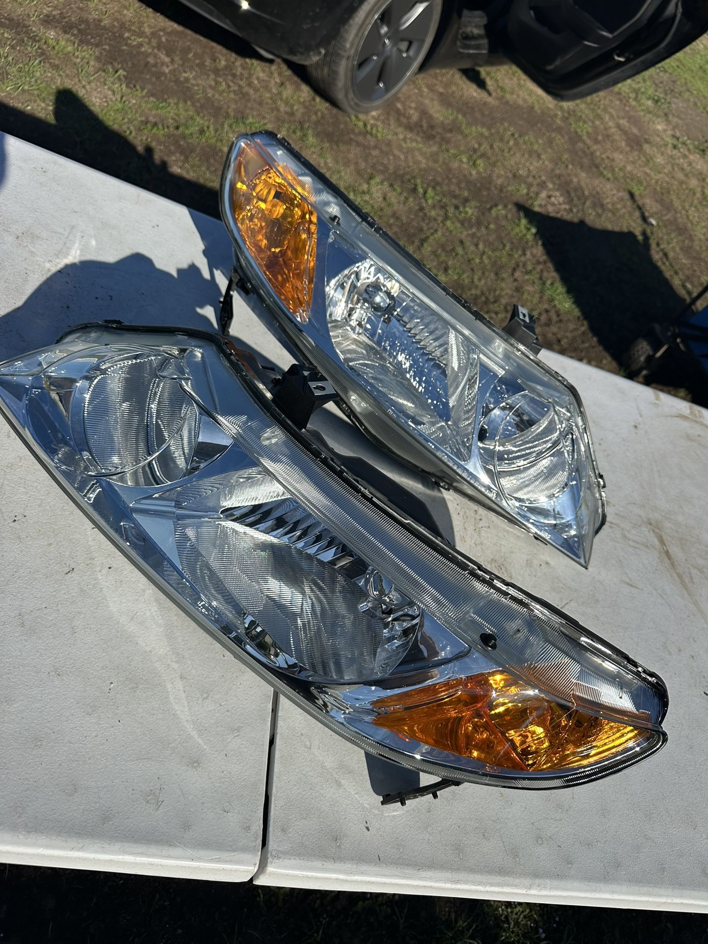 Honda Civic Sedan Headlights 06-2011