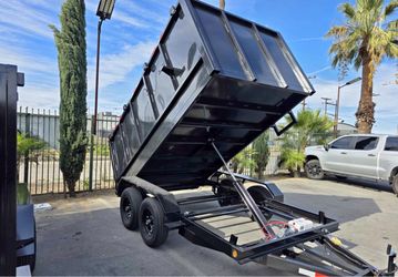 Smooth dump trailer