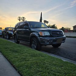 2005 Toyota Sequoia