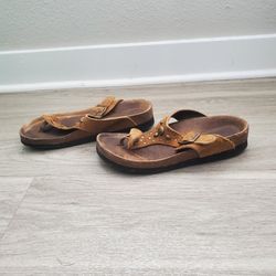 Naot Women's Cork Flip Flops Brown Size: 38 Pre-owned 