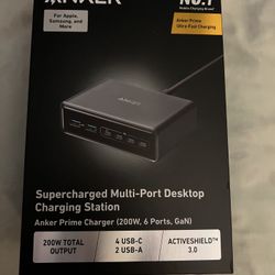 Anker Multi-Port Desktop Charging Station